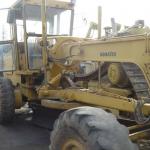 very good used komatsu GD623 grader underselling