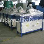 Plastic grinding machine