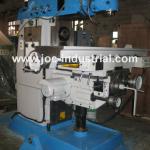 Universal milling machine