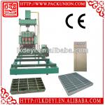 Round steel bar straightening machine