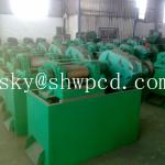 Roller pressing chicken manure/cow dung/ and fowl dung fertilizer pellet making machine2078