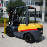 3t diesel forklift (new model)