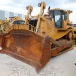 CAT D8T DOZER